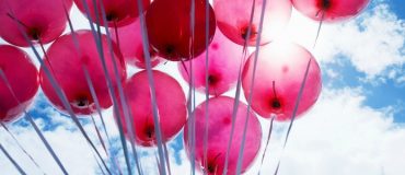 En combien de morceaux un ballon éclate-t-il ?