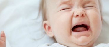 Les pleurs des bébés n’échappent pas aux stéréotypes de genre