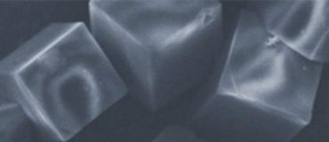 Expirer en inspirant : le comportement anormal d'un matériau nanoporeux