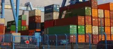 Transports de marchandises : entre route, train et fleuve