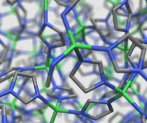 Comment rendre photoconducteur un oxyde de titane nanoporeux