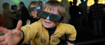 Le Tumulte, mini-cinéma interactif, sort de son repaire