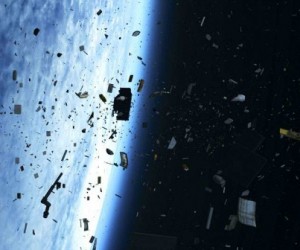 Débris spatiaux : peut-on vraiment les détruire ?