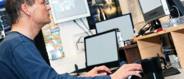 Les jeunes informaticiens restent en Europe