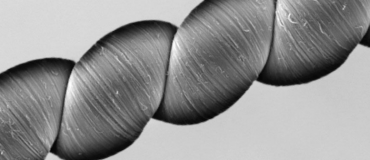 Récupérer les fibres de carbone des matériaux composites grâce aux puissances pulsées