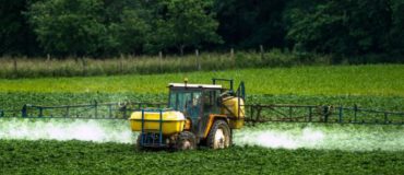 Glyphosate: la Commission persiste vers un renouvellement