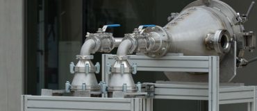 La production de particules submicroniques disponible pour l'industrie