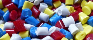 Une méthode de quantification plus efficace des microplastiques contenus dans les eaux usées