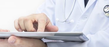 Application de traçage, analyses de données épidémiologiques, télémédecine : l’importance des NTIC pour la santé publique