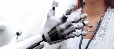 « Il faut créer des ponts entre les spécialistes de la robotique et du soin »