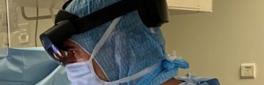 Première européenne : l'implantation d'une prothèse grâce à la réalité mixte