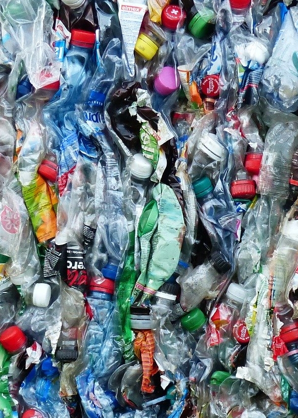 L'après-plastique dans l'industrie : entre difficultés et innovations
