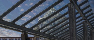 Des vitrages photovoltaïques dont la transparence s'adapte à la luminosité