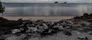 Un modèle mathématique pour prédire le mouvement des microplastiques dans l’océan