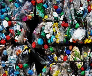 Les initiatives industrielles en matière de recyclage chimique des plastiques se multiplient