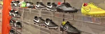 Une chaussure de football entièrement recyclable et composée de matière recyclée