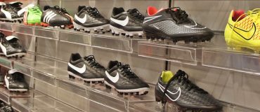Une chaussure de football entièrement recyclable et composée de matière recyclée