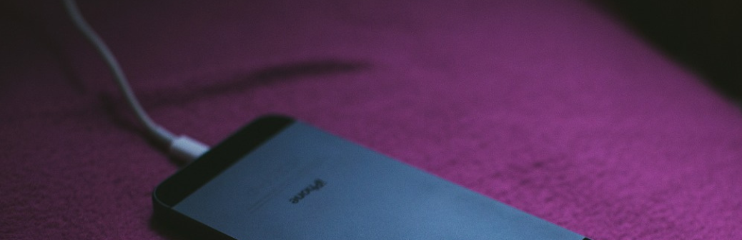 câbles pour recharger ses appareils