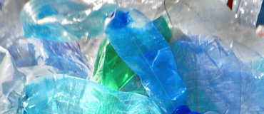 Avec sa Chrysalis, Earthwake transforme les déchets plastiques en carburants