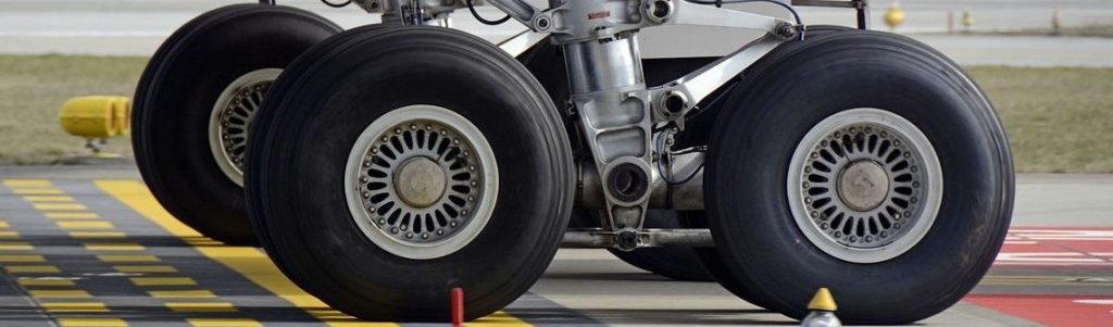 Intégrer un moteur électrique dans chaque train d’atterrissage des avions