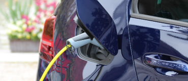 Bientôt des batteries structurelles, pour un stockage d’énergie « sans masse » ?