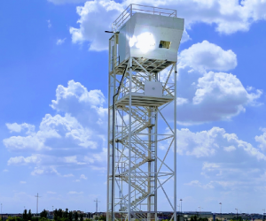 Une tour solaire pour la synthèse de kérosène plus neutre en carbone