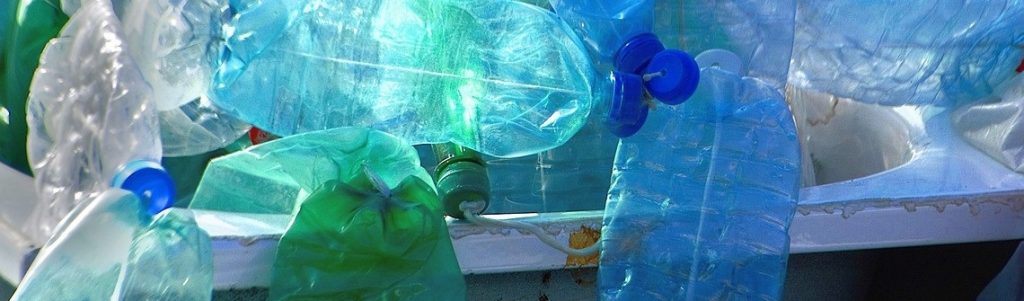 collecte des bouteilles plastiques