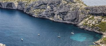 Protéger les herbiers de posidonies de l’ancrage des bateaux
