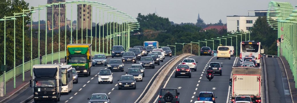 La fin du véhicule thermique, acte de naissance du transport décarboné
