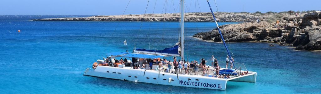 Réduire les coûts d'utilisation des matériaux composites dans le secteur naval