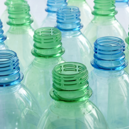 Les mesures restrictives appliquées au plastique - droit et pratique