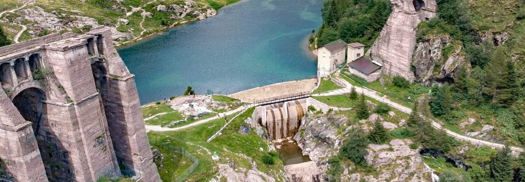 Le mix énergétique italien, entre dépendance au gaz et ambition nucléaire