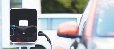 Boom des recharges électriques en 2024 : un été record
