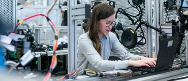 L'ingénieur au centre des transitions industrielle et énergétique