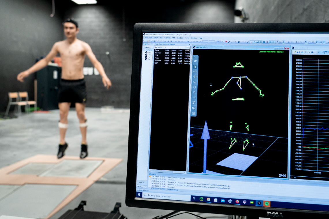 Les athlètes réalisent des tests au sein de la plateforme Technosport Les athlètes réalisent des tests au sein de la plateforme Technosport