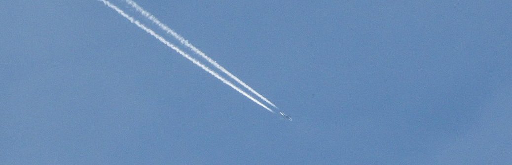 Thales déploie sa solution d'évitement des traînées de condensation dans le ciel