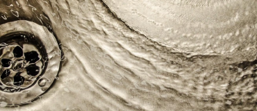 PFAS : des résidus un peu partout dans l'eau du robinet