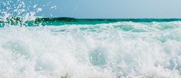 Ce matériau négatif en carbone se puise directement dans l'eau de mer
