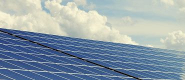 Les capacités en énergie éolienne et solaire de la Chine dépassent le thermique