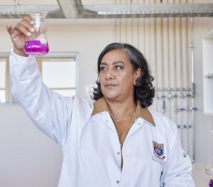 La professeure sud-africaine Priscilla Baker