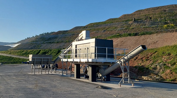 Le déconditionneur Flexidry permet de valoriser entre 2 500 et 12 000 tonnes de biodéchets par an Le déconditionneur Flexidry permet de valoriser entre 2 500 et 12 000 tonnes de biodéchets par an