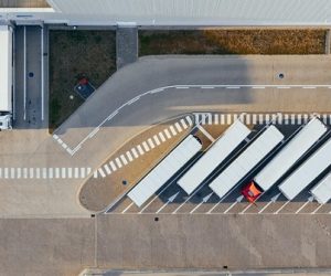 Logistique lourde à l'ère de l'Industrie 4.0 : de la mécanique traditionnelle à l'automatisation