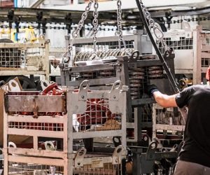 La filière des équipementiers automobiles en alerte