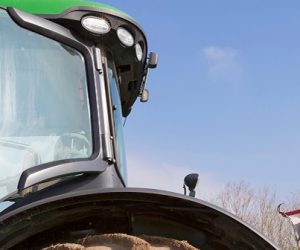 Un lubrifiant solide biosourcé pour remplacer les matériaux toxiques en agriculture