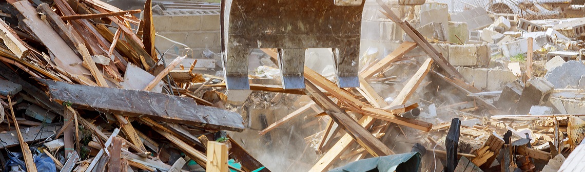 « Des vœux de gravats » en campagne