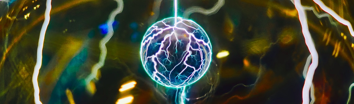 Yann LeCun fait le pari de l’«Intelligence Avancée» face à l’illusion des LLM