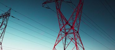 Programmation pluriannuelle de l’énergie : comment la France adapte ses investissements nucléaires et renouvelables