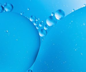 Vers un hydrogène solaire plus propre et moins cher : l’atout des polymères conjugués face au platine