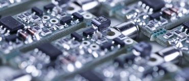 Semi-conducteurs et hélium, une dépendance critique pour l’industrie technologique