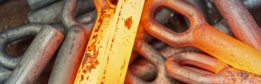 Un précurseur catalytique à base de nickel accélère la réduction du minerai de fer par hydrogène